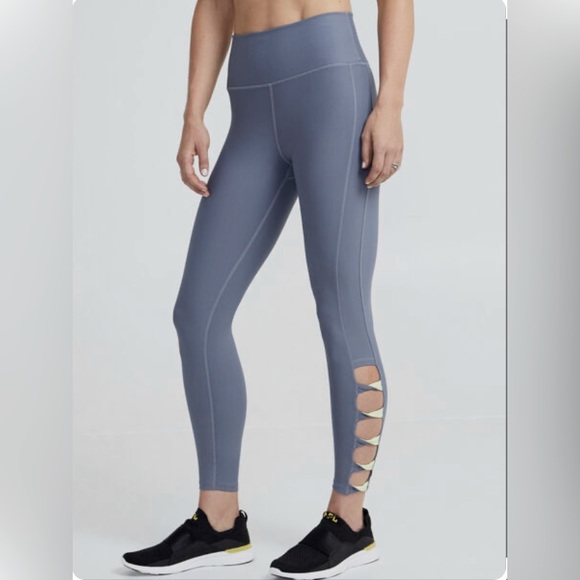 Soul Cycle Twist Ladder Leggings Medium Cut Outs Ankle Gray - Picture 1 of 7